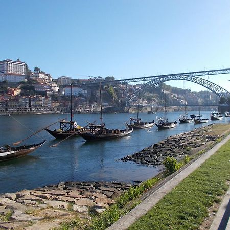 Almenara Suites Guest House Vila Nova de Gaia Exteriör bild