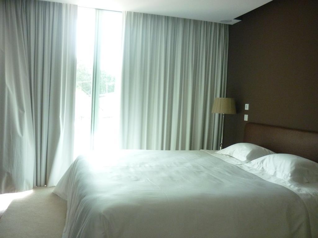 Almenara Suites Guest House Vila Nova de Gaia Exteriör bild